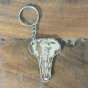 Eléphant Debout