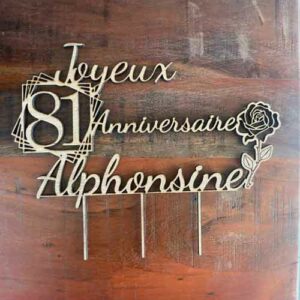 Cake Topper Personnalisé en Bois