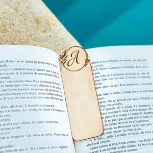 Marque-Pages en Bois avec Gravure Lettre Alphabet